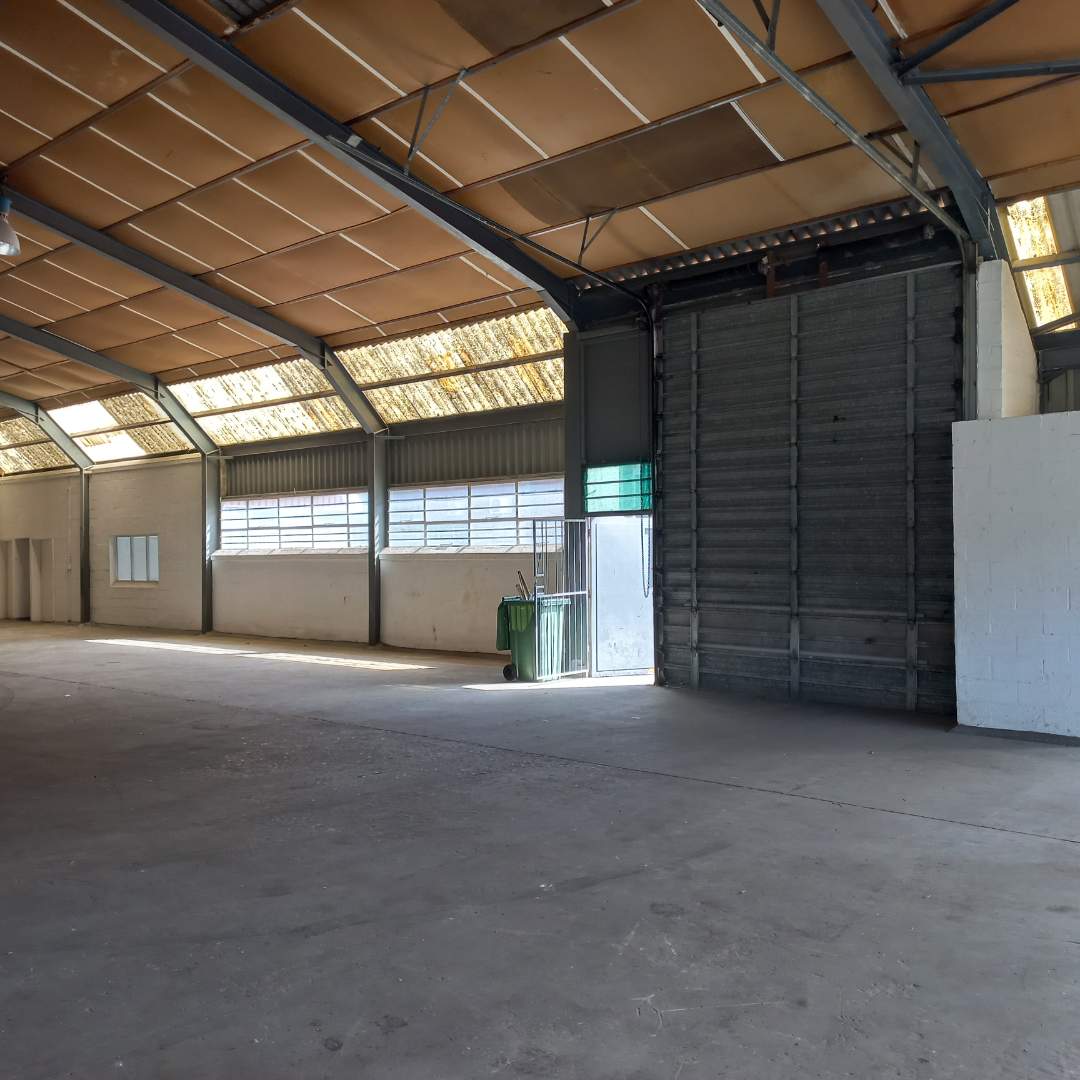 To Let commercial Property for Rent in Retreat Western Cape